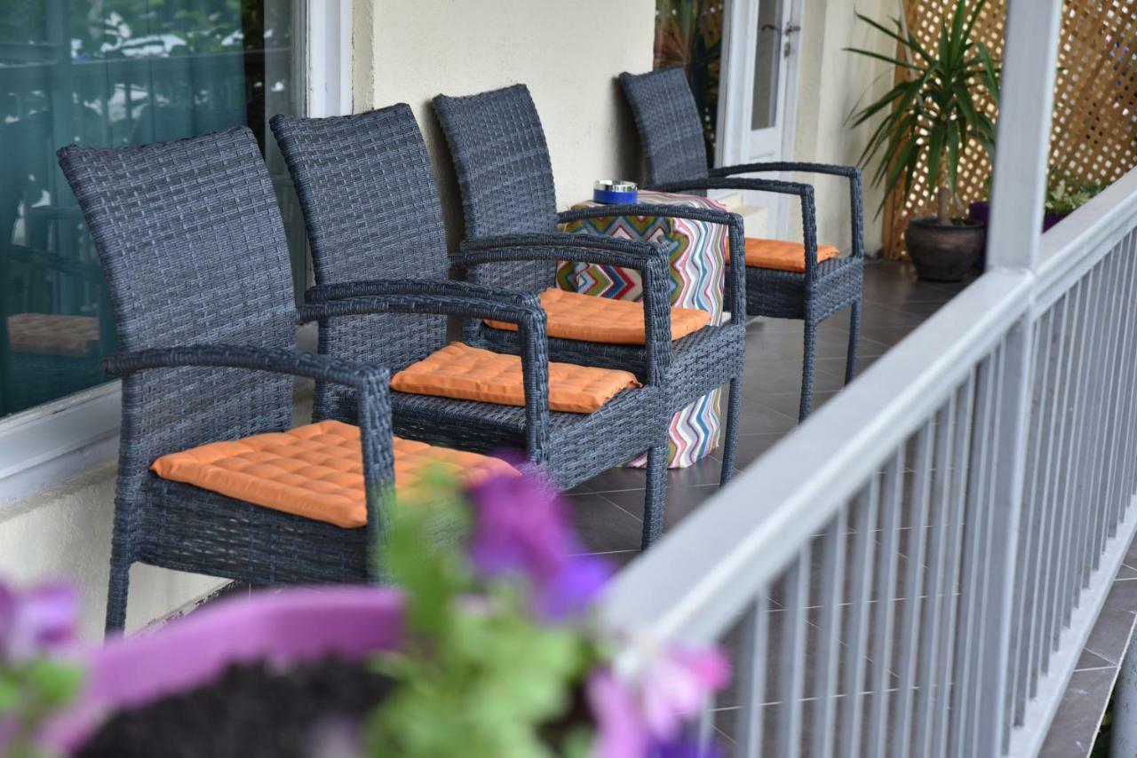 4Bd Appartaments With Cozy Garden Tiflis Dış mekan fotoğraf